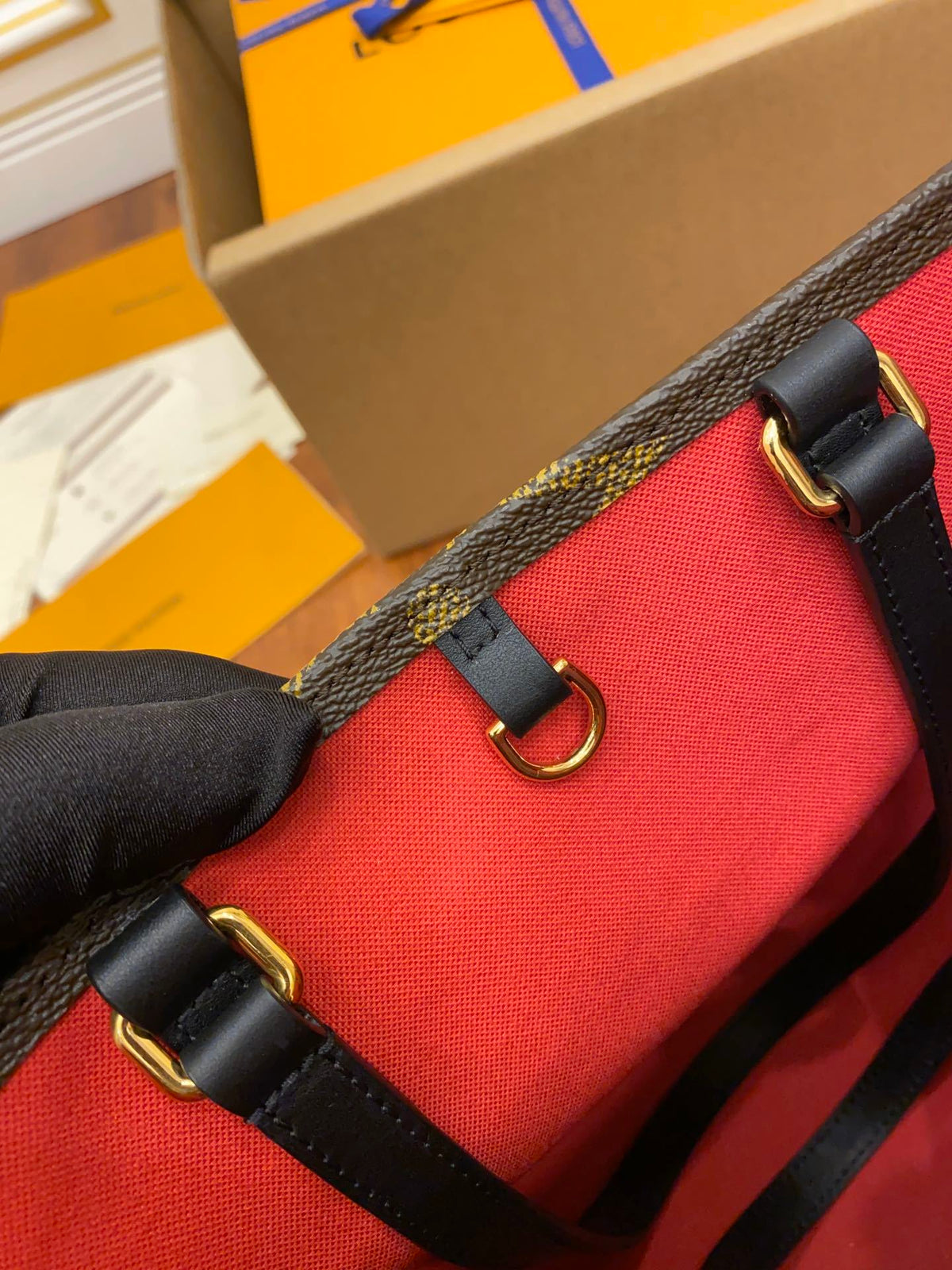 Lv Borsa tote OnTheGo MM