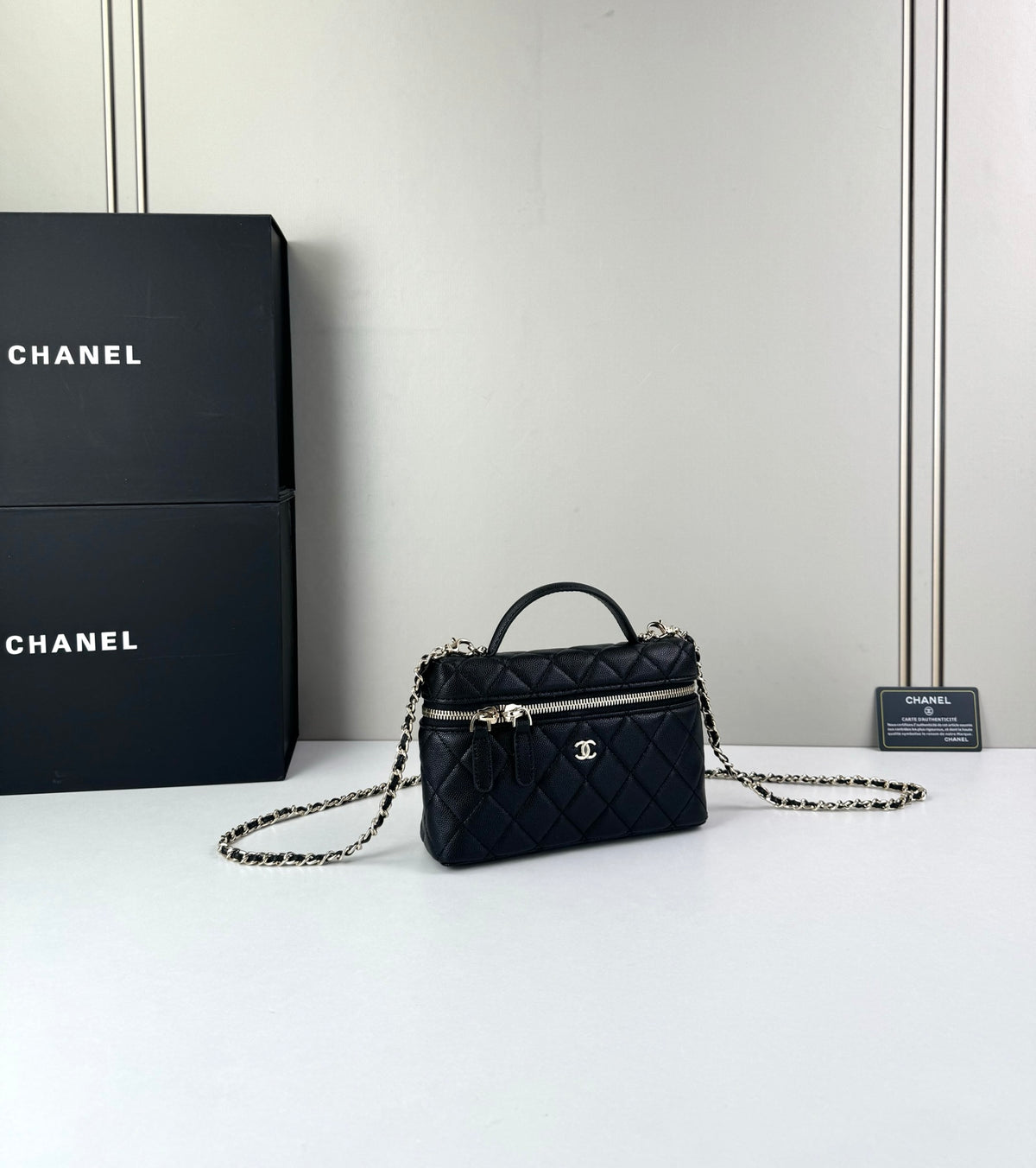 Chanel mini vanity